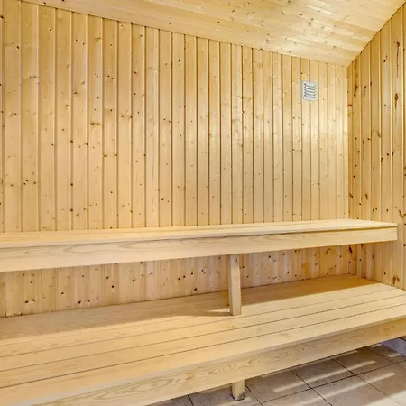 Stunning In With Sauna 펜션 Jerup